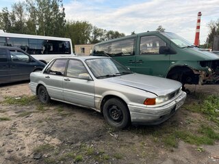 1990 Mitsubishi Galant VI, серый, 40000 рублей, вид 2