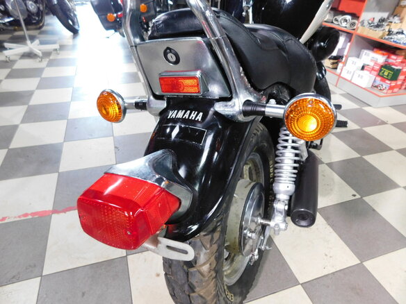 1996 Yamaha XV1100 Virago, чёрный - вид 14