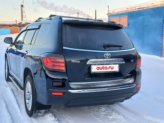 2011 Toyota Highlander II (XU40) Рестайлинг, чёрный, 2050000 рублей, вид 4