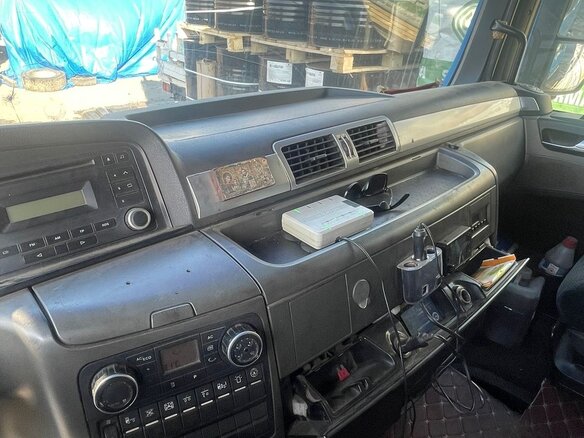 2008 MAN TGX, синий, 3000000 рублей - вид 5