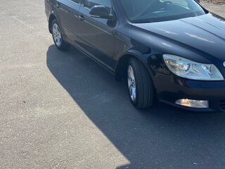 2012 Skoda Octavia II (A5) Рестайлинг, чёрный, 1150000 рублей, вид 1