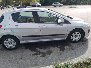 2011 Peugeot 308 I Рестайлинг, серебристый, 450000 рублей, вид 2