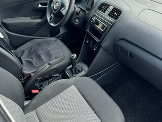 2011 Volkswagen Polo V, красный, 520000 рублей, вид 1