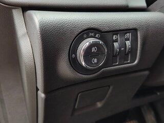 2011 Opel Astra J, белый, 480000 рублей, вид 4