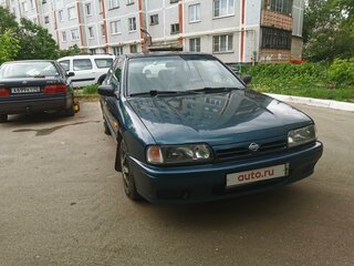 1993 Nissan Primera I (P10), зелёный, 120000 рублей, вид 2