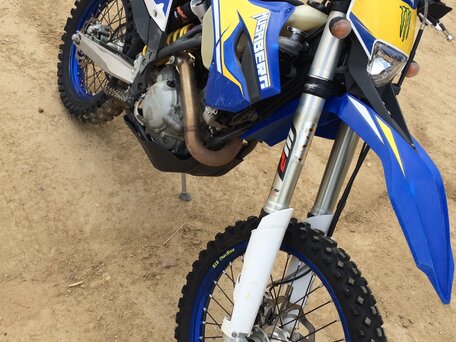 2013 Husaberg FE 450, синий, 450000 рублей, вид 1