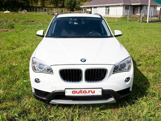 2014 BMW X1 20i I (E84) Рестайлинг, белый, 1200000 рублей, вид 2