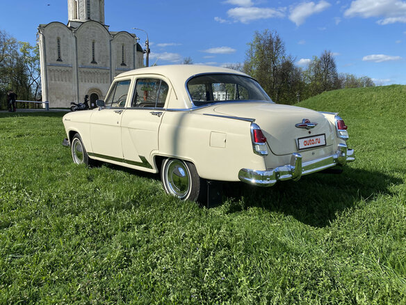 1961 ГАЗ 21 «Волга» 21В, бежевый - вид 4