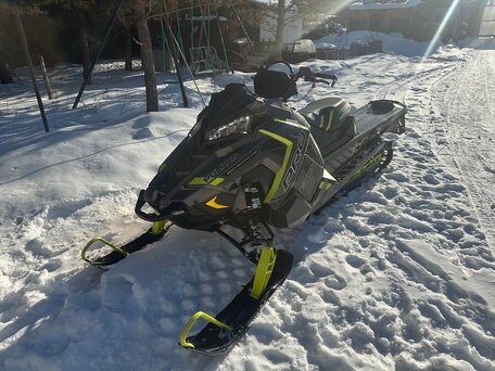 2016 Polaris 800 PRO-RMK, серый, 850000 рублей, вид 3