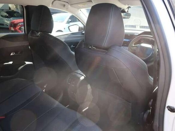 2021 Peugeot 308 III, белый, 1770000 рублей - вид 24