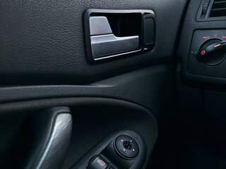 2007 Ford C-MAX I Рестайлинг, серебристый, 460000 рублей, вид 5