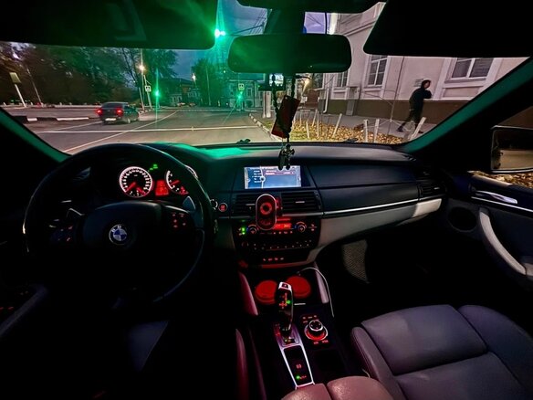 2010 BMW X5 M I (E70), синий, 1900000 рублей - вид 33