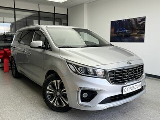 2018 Kia Carnival III, серый, 2220000 рублей, вид 3