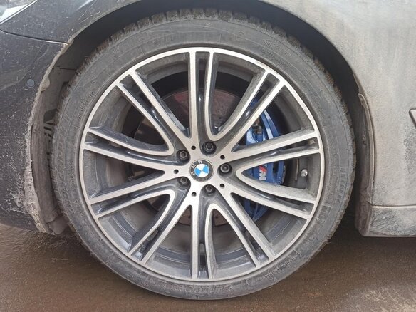 2017 BMW 5 серии M550i xDrive VII (G30/G31/G38), серый - вид 13