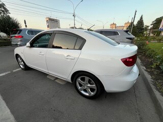 2003 Mazda Axela I, белый, 550000 рублей, вид 4