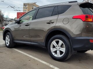 2014 Toyota RAV4 IV (XA40), золотистый, 1650000 рублей, вид 3