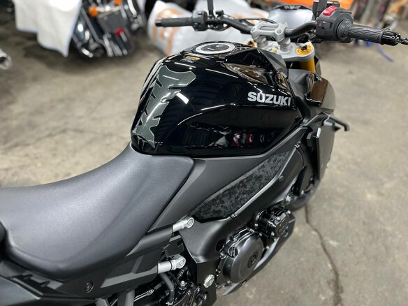 2021 Suzuki GSX-S 1000, чёрный, 1250000 рублей - вид 9