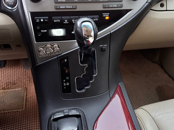 2011 Lexus RX 350 III, бежевый, 2050000 рублей - вид 7
