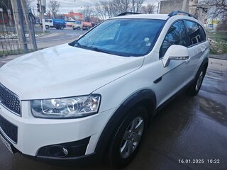 2012 Chevrolet Captiva I Рестайлинг, белый, 1350000 рублей, вид 3