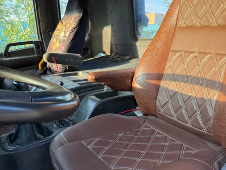 2005 Hyundai HD1000, серебристый, 900000 рублей, вид 5