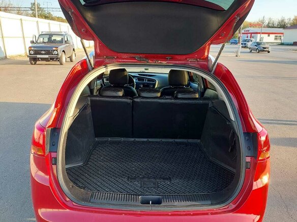 2013 Kia Ceed II, красный, 900000 рублей - вид 18