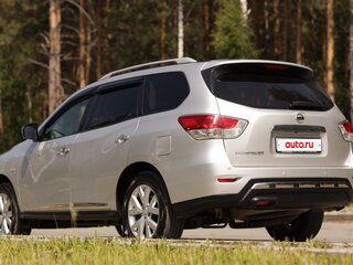 2014 Nissan Pathfinder IV, серый, 1780000 рублей, вид 4