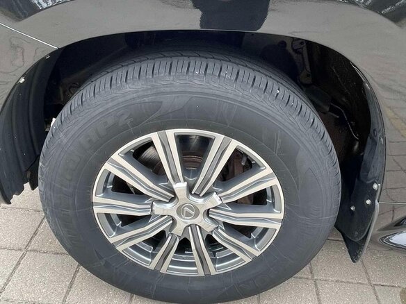 2011 Lexus LX 570 III, чёрный, 3232063 рублей - вид 8