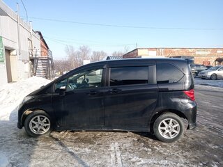 2011 Honda Freed I Рестайлинг, чёрный, 1050000 рублей, вид 4