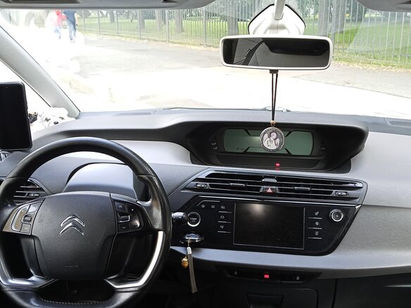 2014 Citroen C4 Picasso Grand II, белый, 970000 рублей - вид 4