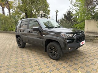 2025 Lada (ВАЗ) Niva Travel I, чёрный, 1450000 рублей, вид 4