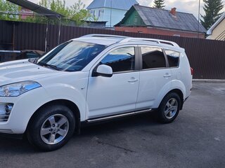 2012 Peugeot 4007, белый, 1000000 рублей, вид 3