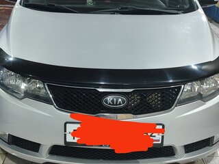 2010 Kia Cerato 6-speed II, серебристый, 880000 рублей, вид 1