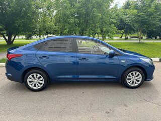 2022 Hyundai Solaris II Рестайлинг, синий, 1370000 рублей, вид 5