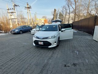 2017 Toyota Corolla Fielder XI (E160, E170, E180) Рестайлинг 1, белый, 1110000 рублей, вид 2