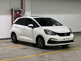 2022 Honda Fit IV, белый, 1100000 рублей, вид 3