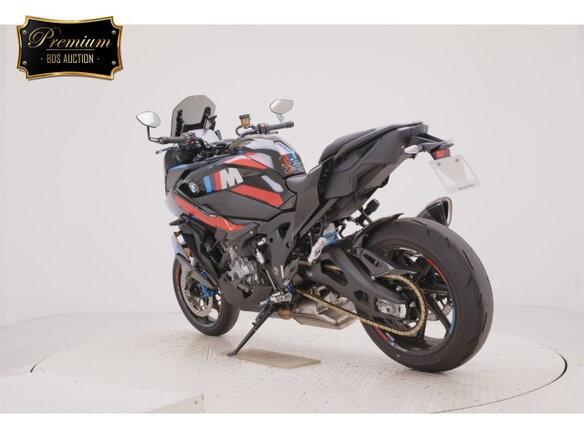 2024 BMW M 1000 XR, чёрный, 2600000 рублей - вид 5