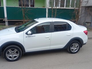 2021 Renault Logan Stepway II Рестайлинг, белый, 950000 рублей, вид 3