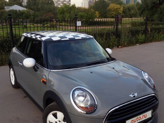 2017 Mini Hatch Cooper III (F55/F56), серый, 1165000 рублей, вид 2