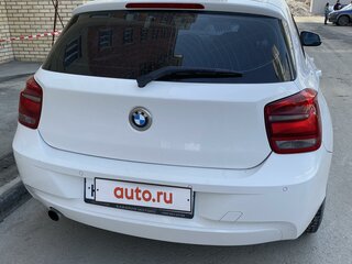 2012 BMW 1 серии 116i II (F20/F21), белый, 1360000 рублей, вид 5