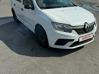 2018 Renault Logan II Рестайлинг, белый, 650000 рублей, вид 1