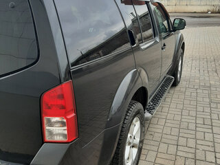 2010 Nissan Pathfinder III Рестайлинг, чёрный, 1600000 рублей, вид 3