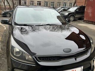 2018 Kia Rio IV, чёрный, 1740000 рублей, вид 2
