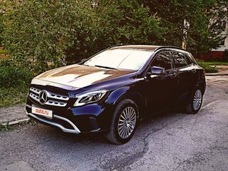 2018 Mercedes-Benz GLA 200 I (X156) Рестайлинг, синий, 3000000 рублей, вид 1