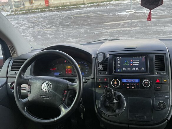 2008 Volkswagen Multivan T5, серый, 1250000 рублей - вид 9