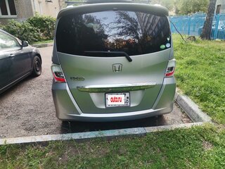 2012 Honda Freed I Рестайлинг, серебристый, 1170000 рублей, вид 3