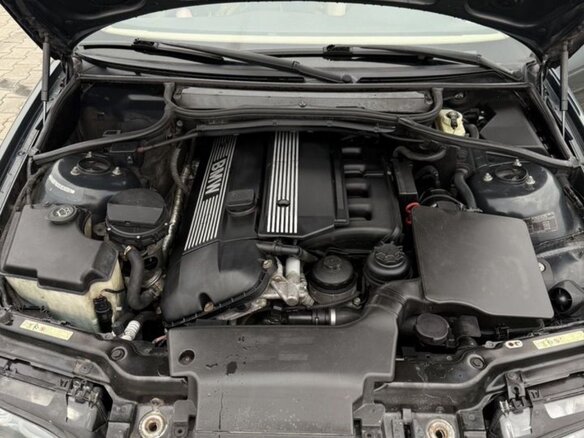 2004 BMW 3 серии 325i IV (E46) Рестайлинг, зелёный, 980000 рублей - вид 23