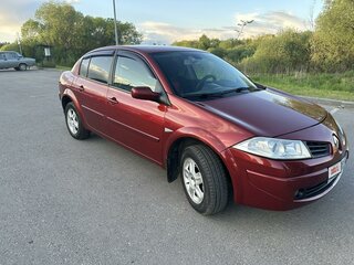 2007 Renault Megane II Рестайлинг, красный, 500000 рублей, вид 1