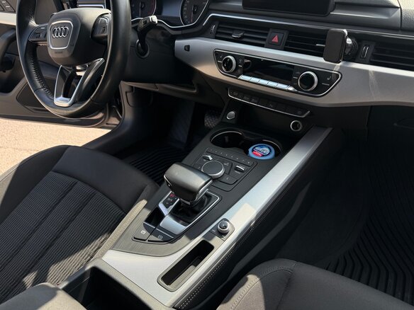 2017 Audi A4 V (B9), синий, 2000000 рублей - вид 15