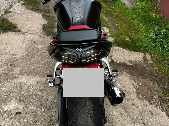 2009 Yamaha FZ1, чёрный, 999999 рублей - вид 12
