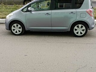 2010 Toyota Ractis I, серый, 1200000 рублей, вид 5